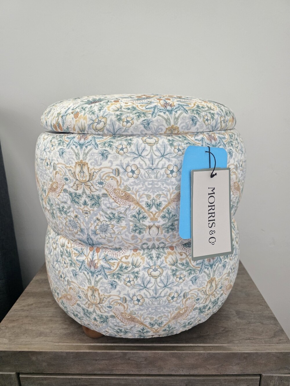 The Morris & Co Strawberry Thief Storage Ottoman with Lid New